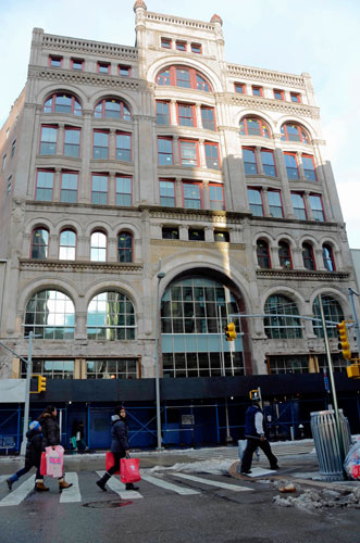 Mall is loft! Luxury apartments coming to Fulton