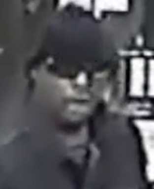 Cops seek Gravesend liquor store robber