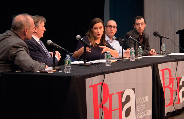 Train-wrecked! Transit pundits pan streetcar at Heights panel