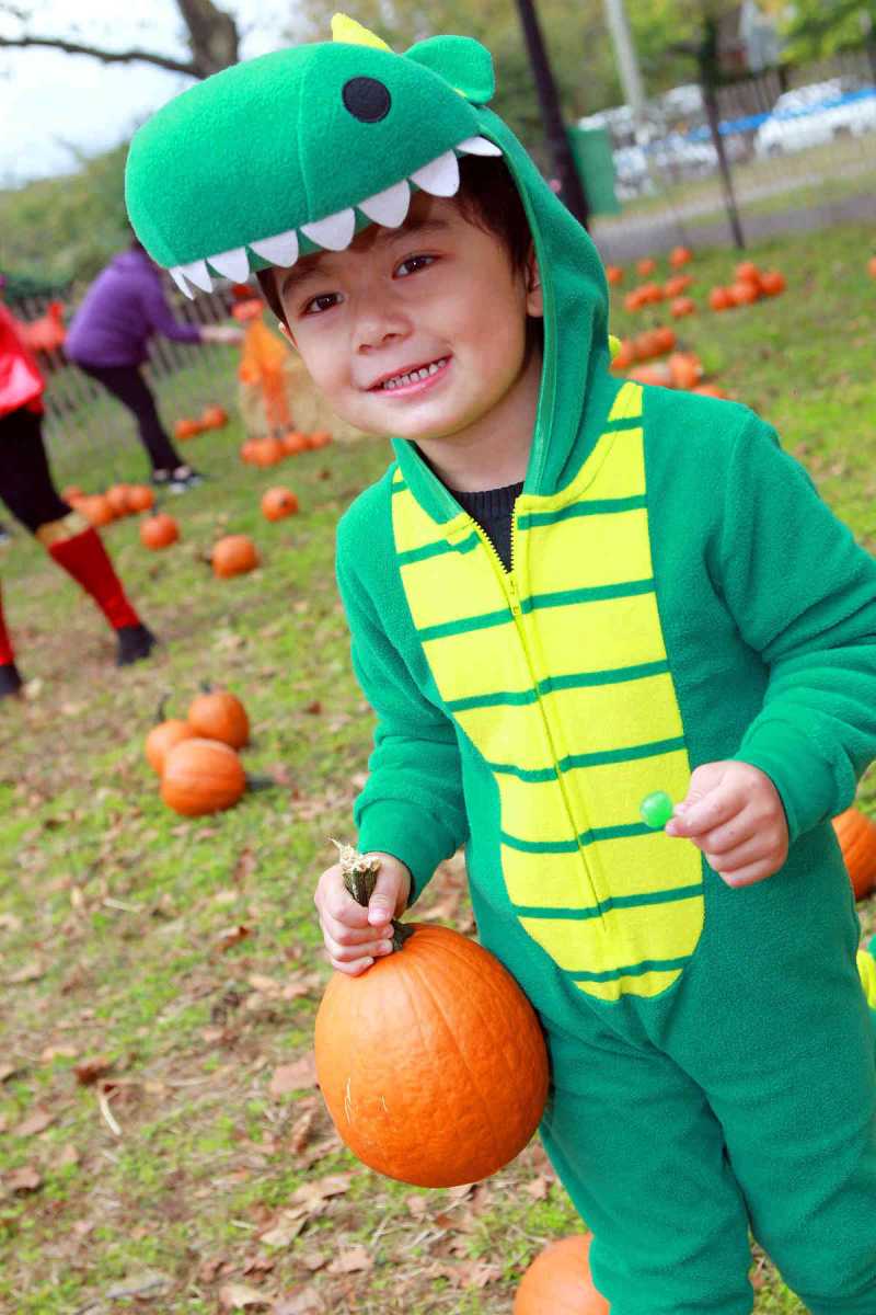 Marine Parkers celebrate Halloween at Fall Festival