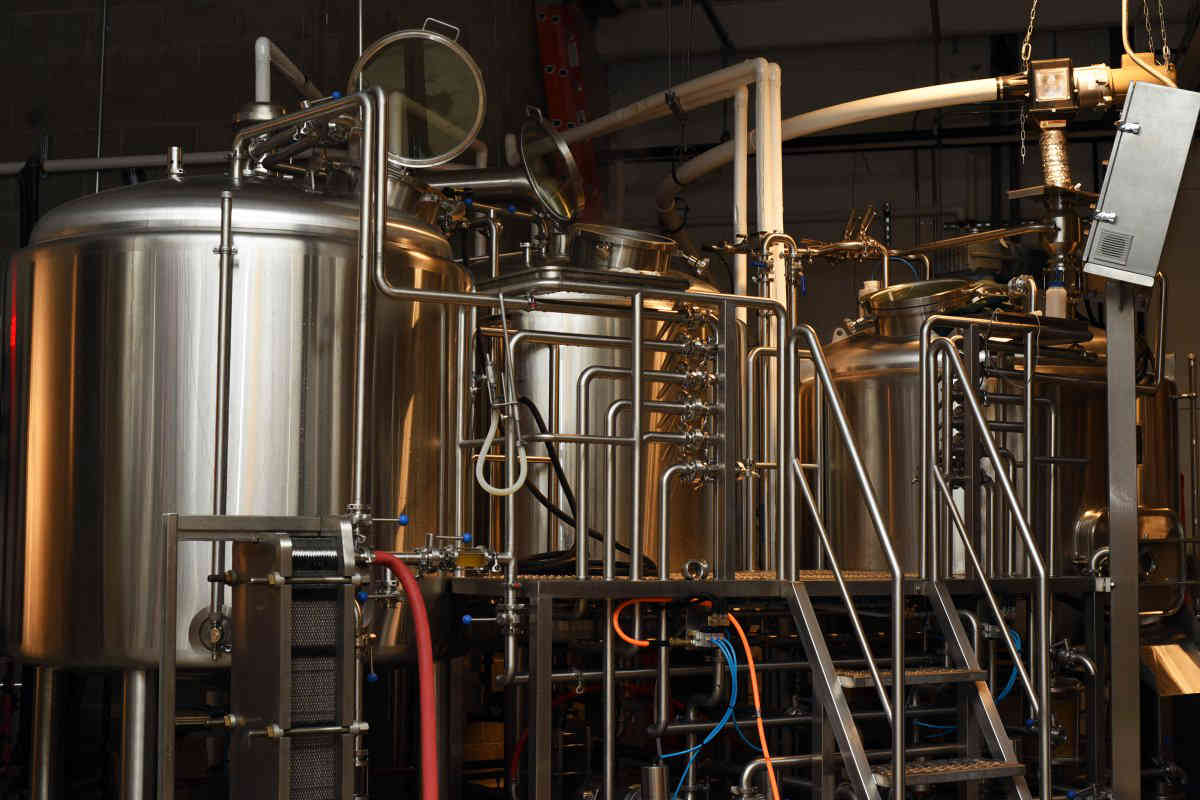 Larger lager: Carroll Gardens brewery gets super-sized