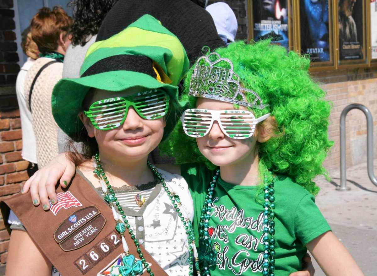 24_StPatricksDay_PSParade_2011_03_11_BK03,BC,FREELANCE,WEB