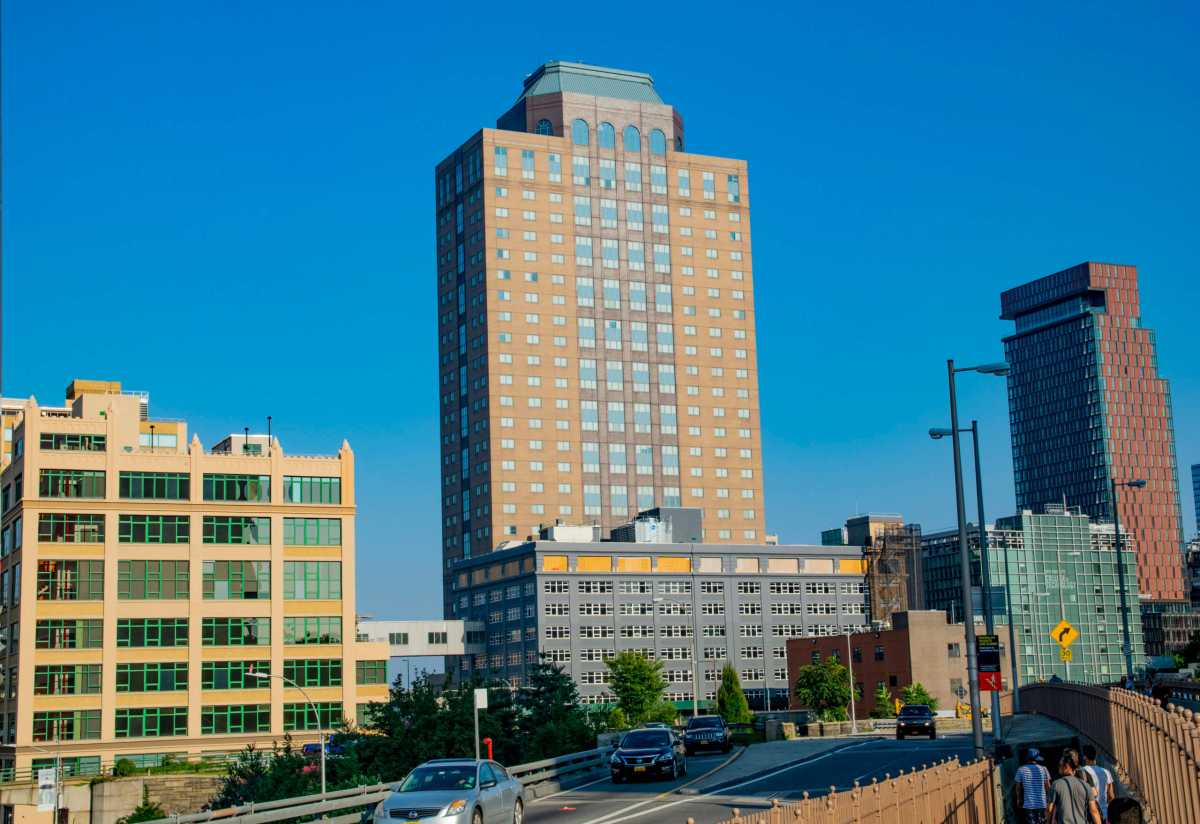 converted hotel 90 sands street