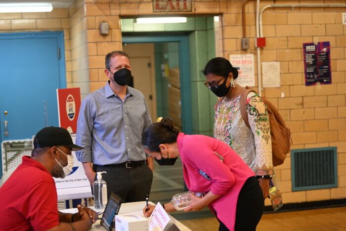 candidates in primary election