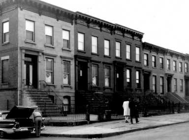 lpc-designation-photo-database-carroll-gardens-1975