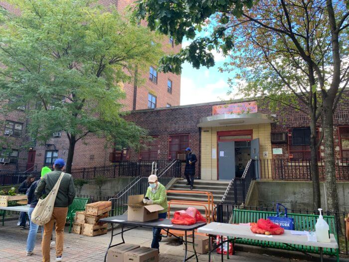 gowanus food giveaway at gowanus houses