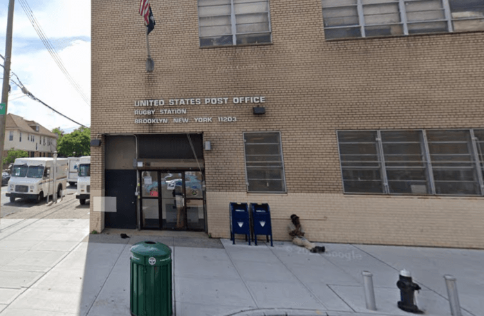 utica avenue usps office
