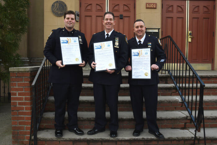 police officers at bay ridge school after u-haul attack