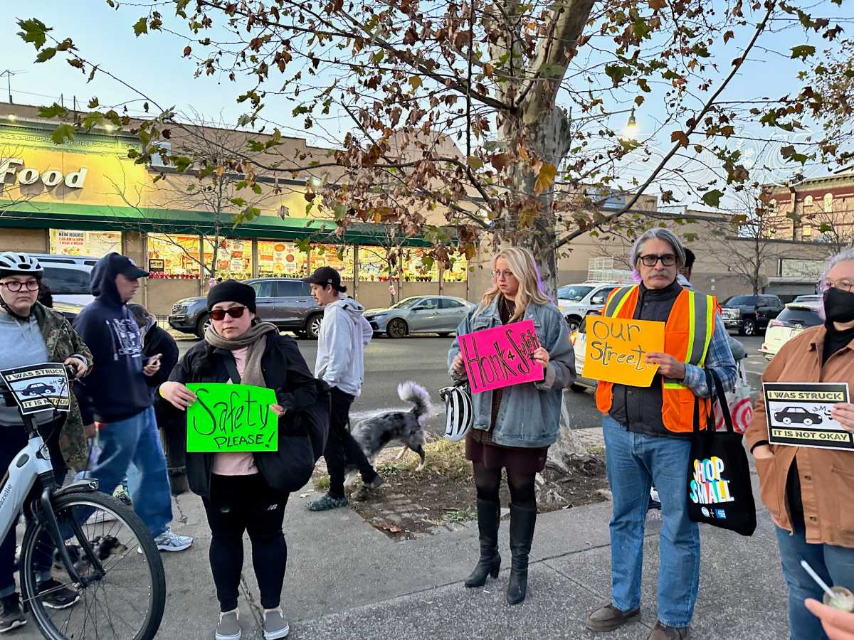 sunset park BQE rally