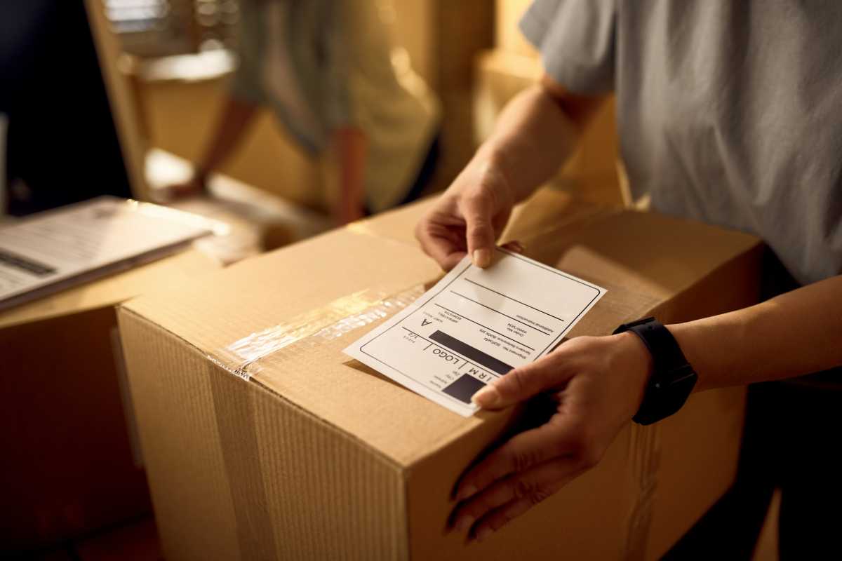 ups shipping label