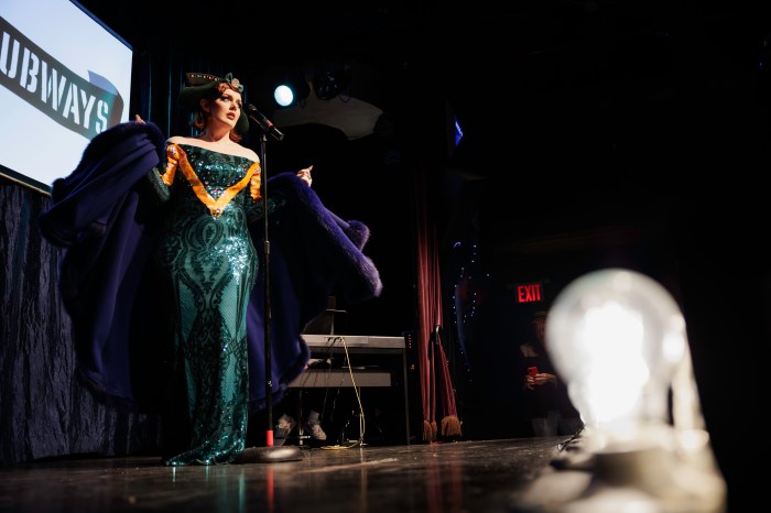 M train Miss Subways