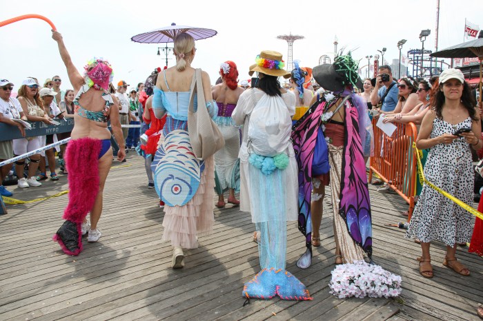 mermaid parade end