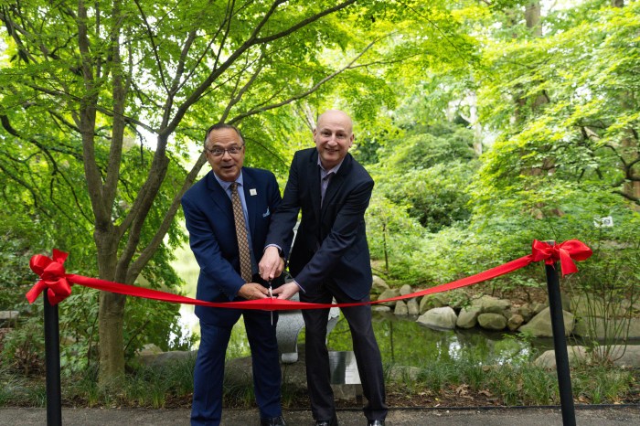 Steve Bloom, CEO of Japan Institute of Portland Japanese Garden, gifted the peace lantern to Adrian Benepe, president and CEO of Brooklyn Botanic Garden, in a dedication ceremony on June 29