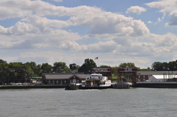 governors island ferry