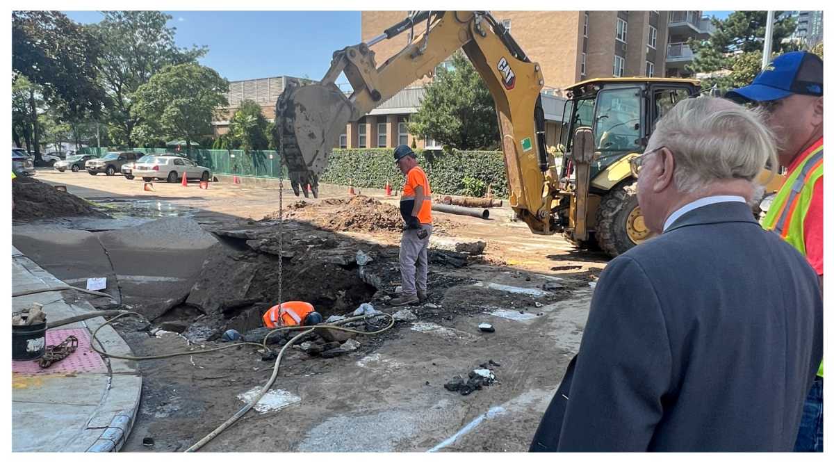 sinkhole in bath beach