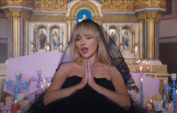 sabrina carpenter in williamsburh church
