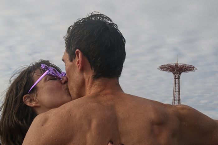 couple kissing at polar plunge