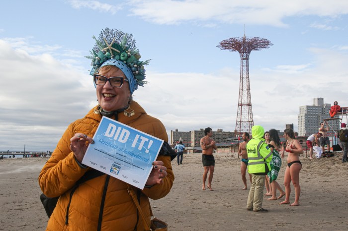 woman in crown at polar plunge