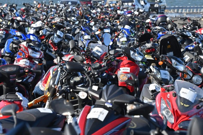 mopeds at erie basin