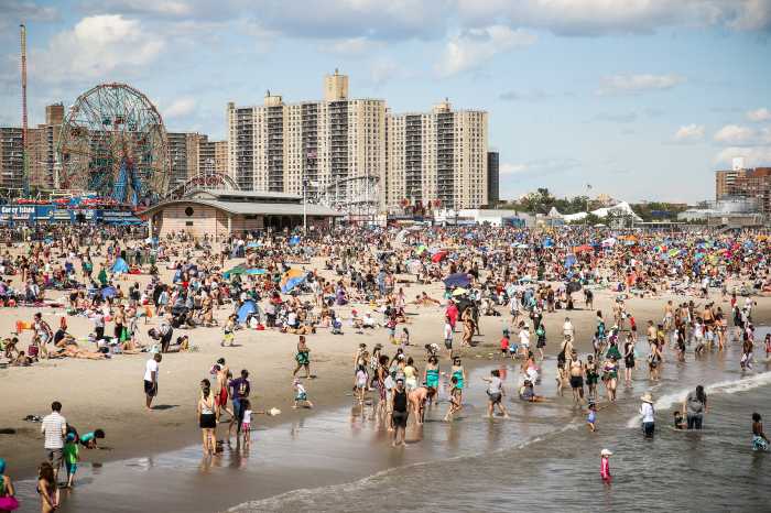 06-22-19 – Coney Island Mermaid Parade – Photo By Erica Price